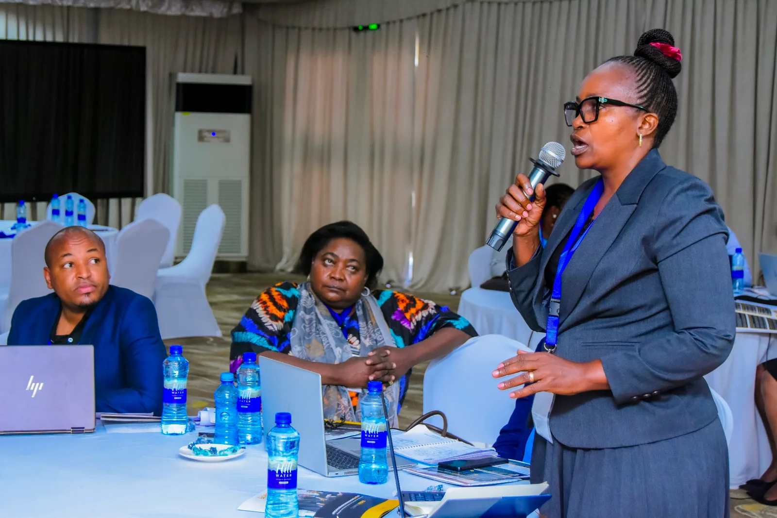 A participant contributes to the forum discussion.